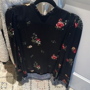 Something navy floral top